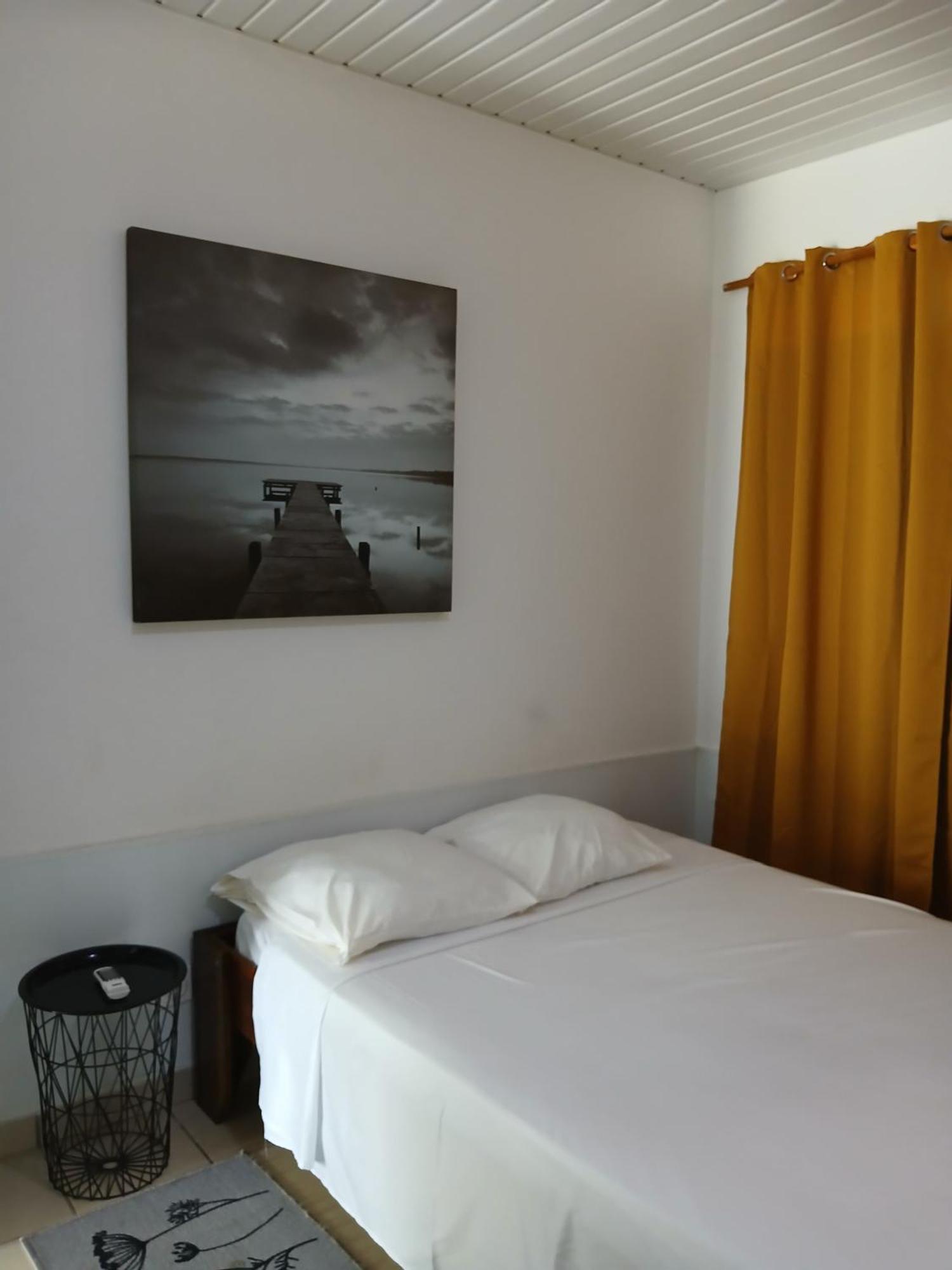 St-Laurent St-Maurice Confort T2 A แซงต์โลรองต์ ดู มาโรนี ภายนอก รูปภาพ